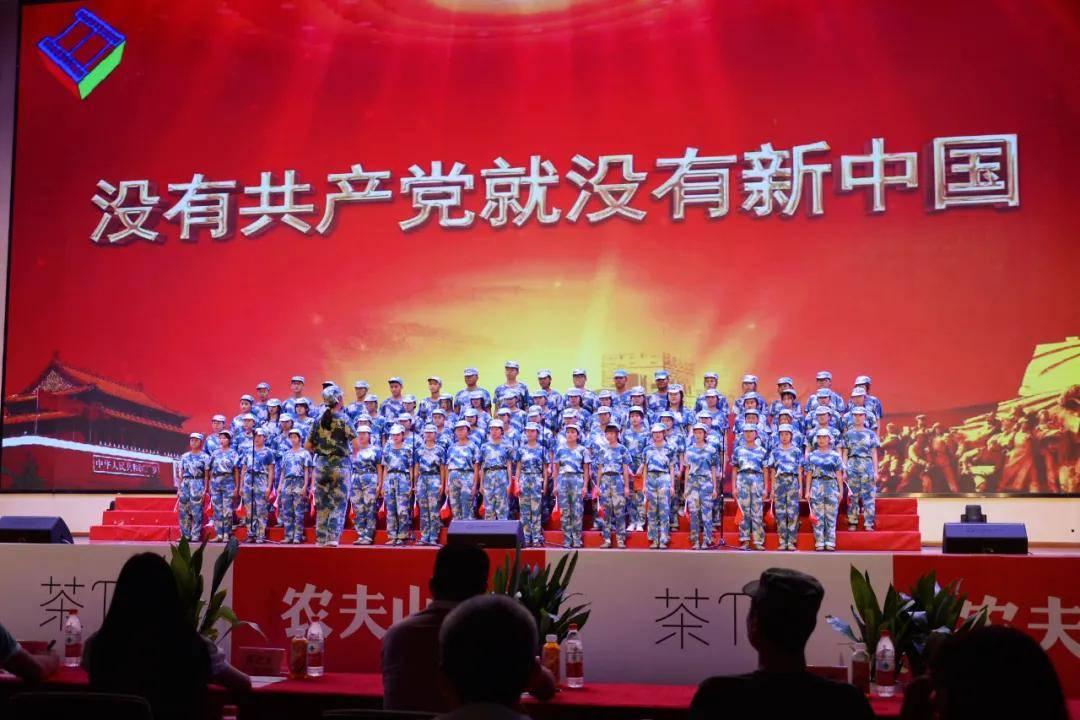 给我一个理由忘记。。放弃。游戏画面